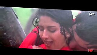 hindi madhuri dixit sexy video blue video mein