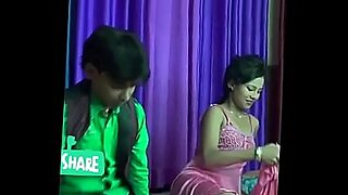 bhabhi badly seduce