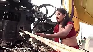 saree sexy girl