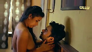 bollywood acter sonalibendre hot sexy scene video downlod