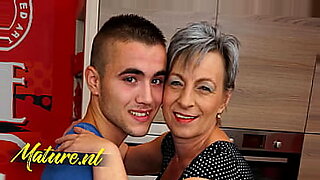 mature women and young boy in bathroom amateur 2016