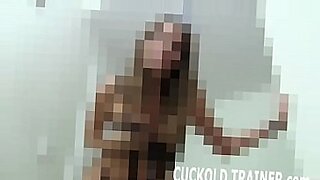 mom let me cum on her tits