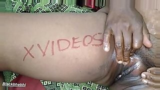 red tube oorn videos