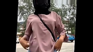 awek melayu hisap batang sampaio uncut