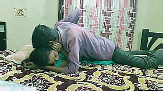 indian desi bhabhi blowjob with dirty hindi audio xvideo7