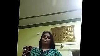 desi aunty caught on hidden cam mallus